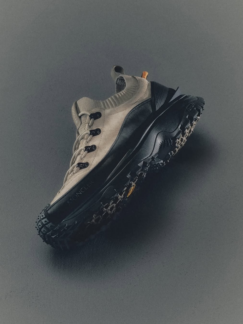 Moncler 发布 2026 秋冬鞋履系列 图 9